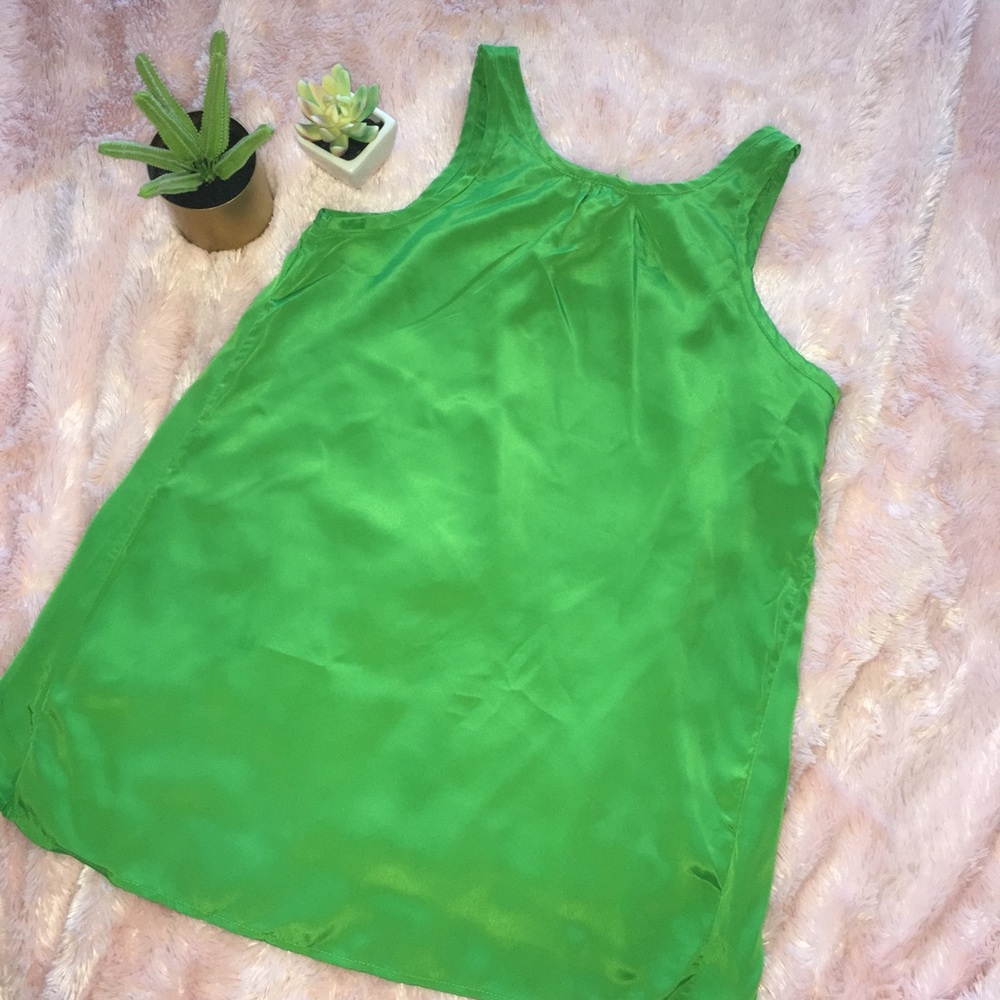 Top - Picture 3 of 3